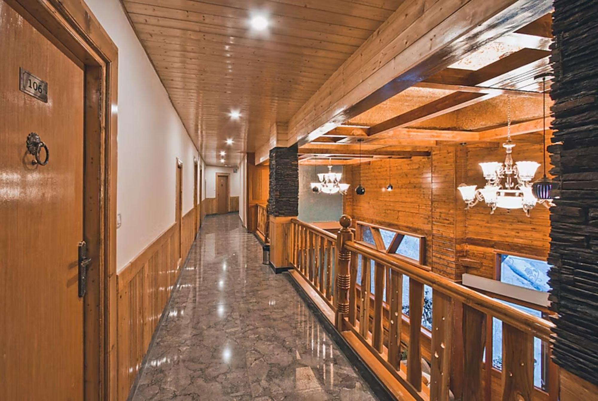 Goroomgo Hotel Bd Resort Manali - Excellent Stay With Family, Parking Facilities Exterior foto